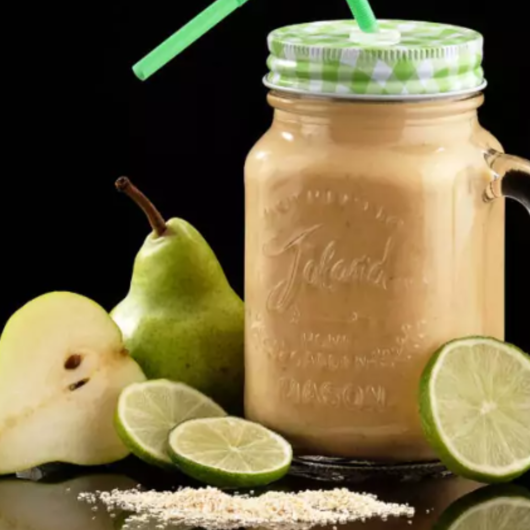 Pear and Rooibos Vanilla Smoothie